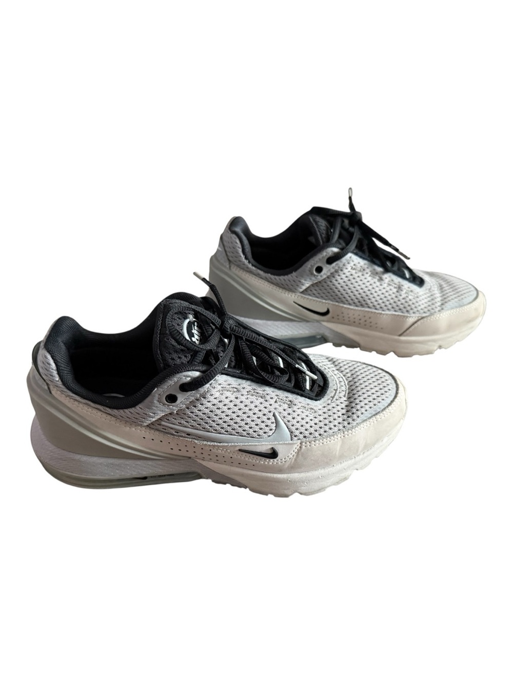 Nike tan and Black air max Athletic sneakers size 6.5